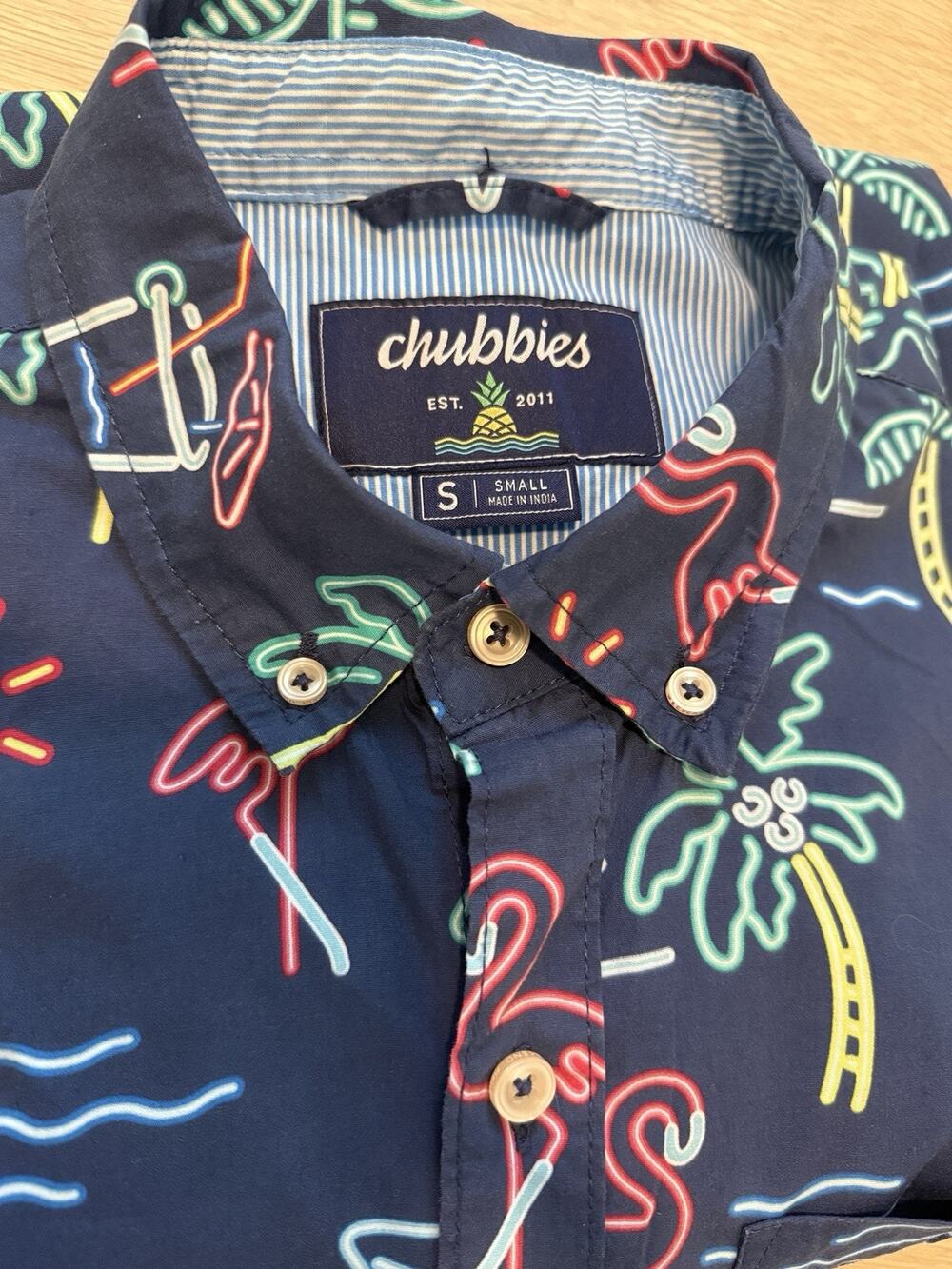 Chubbies Shirt Mens S Navy Hawaiian Tropical Neon Flamingo Button Up Beach